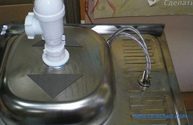 Kako sastaviti sifon za sudoperu u kuhinji