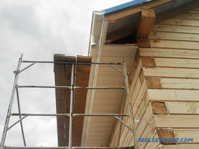 Varijante popunjavanja nadstrešnica krova sa sofitom, folijom ili plastikom + Video
