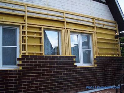 Završetak fasade kuće termopanelama - termopanelama na fasadi