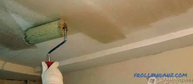Kako lijepiti tapete na strop